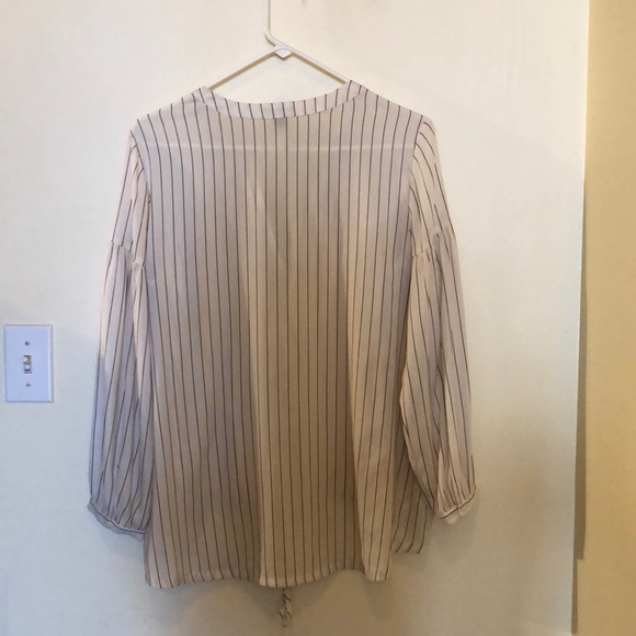 Work Blouse - Picture 2 of 2